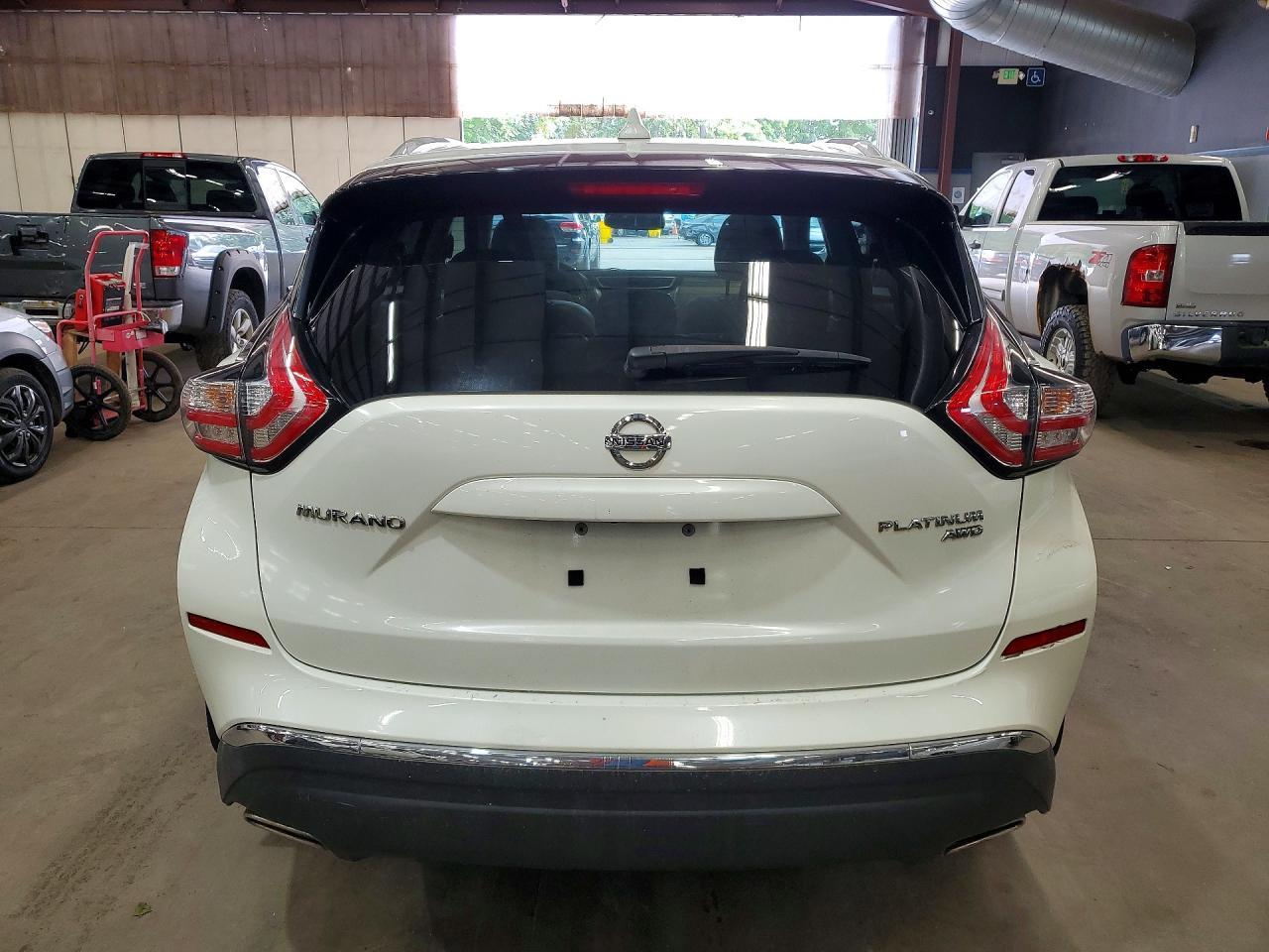 2016 Nissan Murano Platinum - Image 6