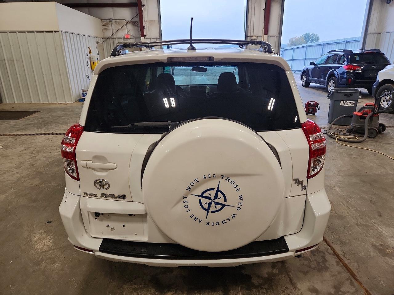 2009 Toyota Rav4 Base - Фото 6
