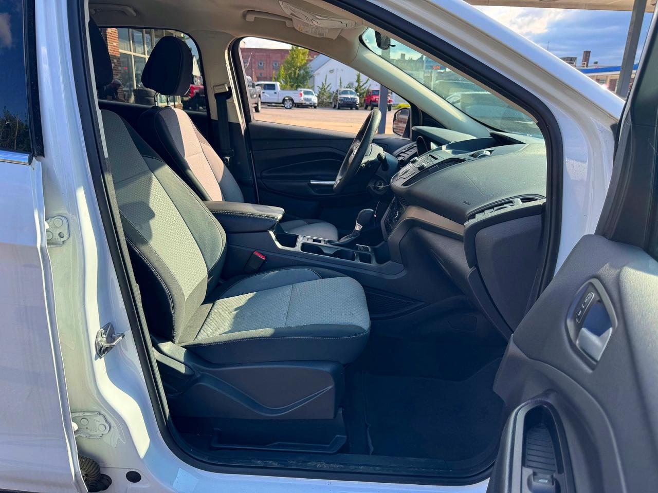 2017 Ford Escape Se - Фото 5