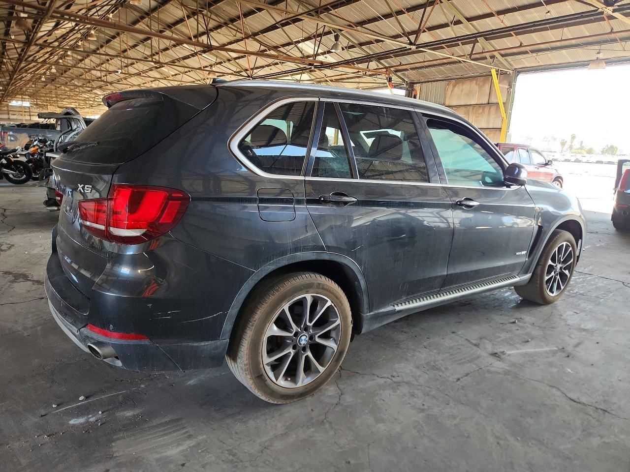 2015 BMW X5 xDrive35I - Фото 3