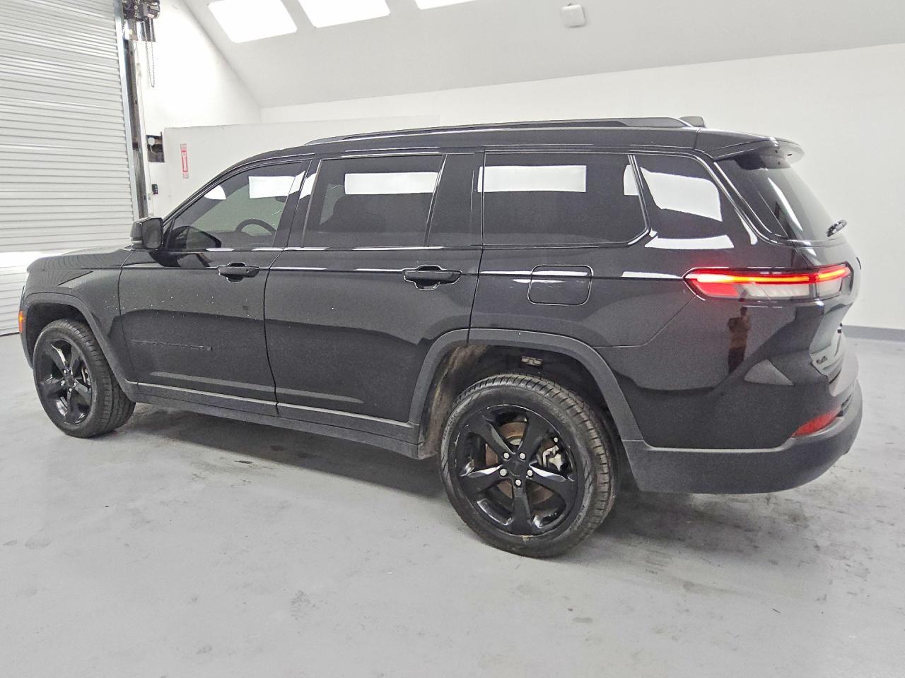 2024 Jeep Grand Cherokee L Laredo - Фото 2