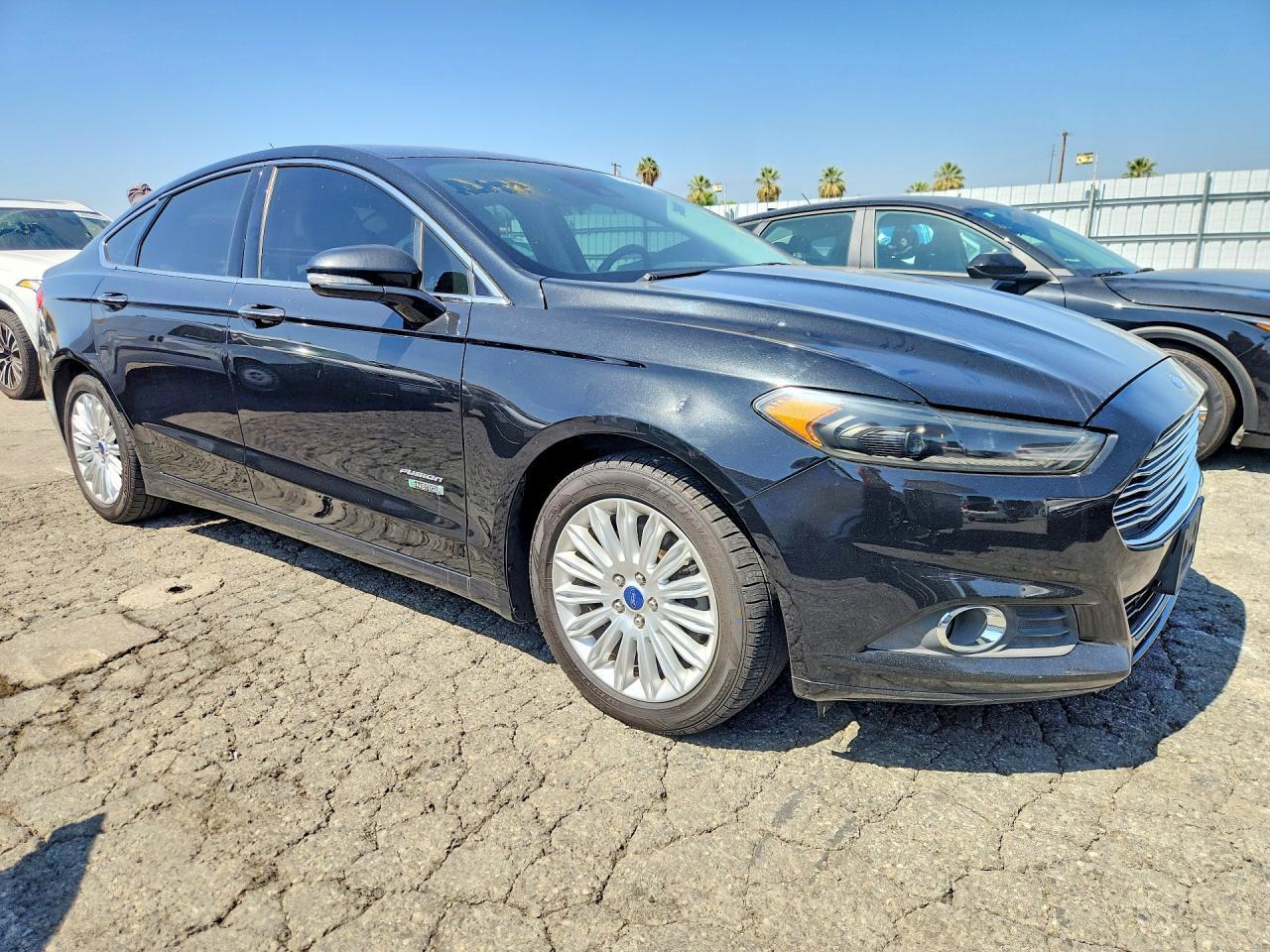 2014 Ford Fusion Titanium Phev - Фото 4