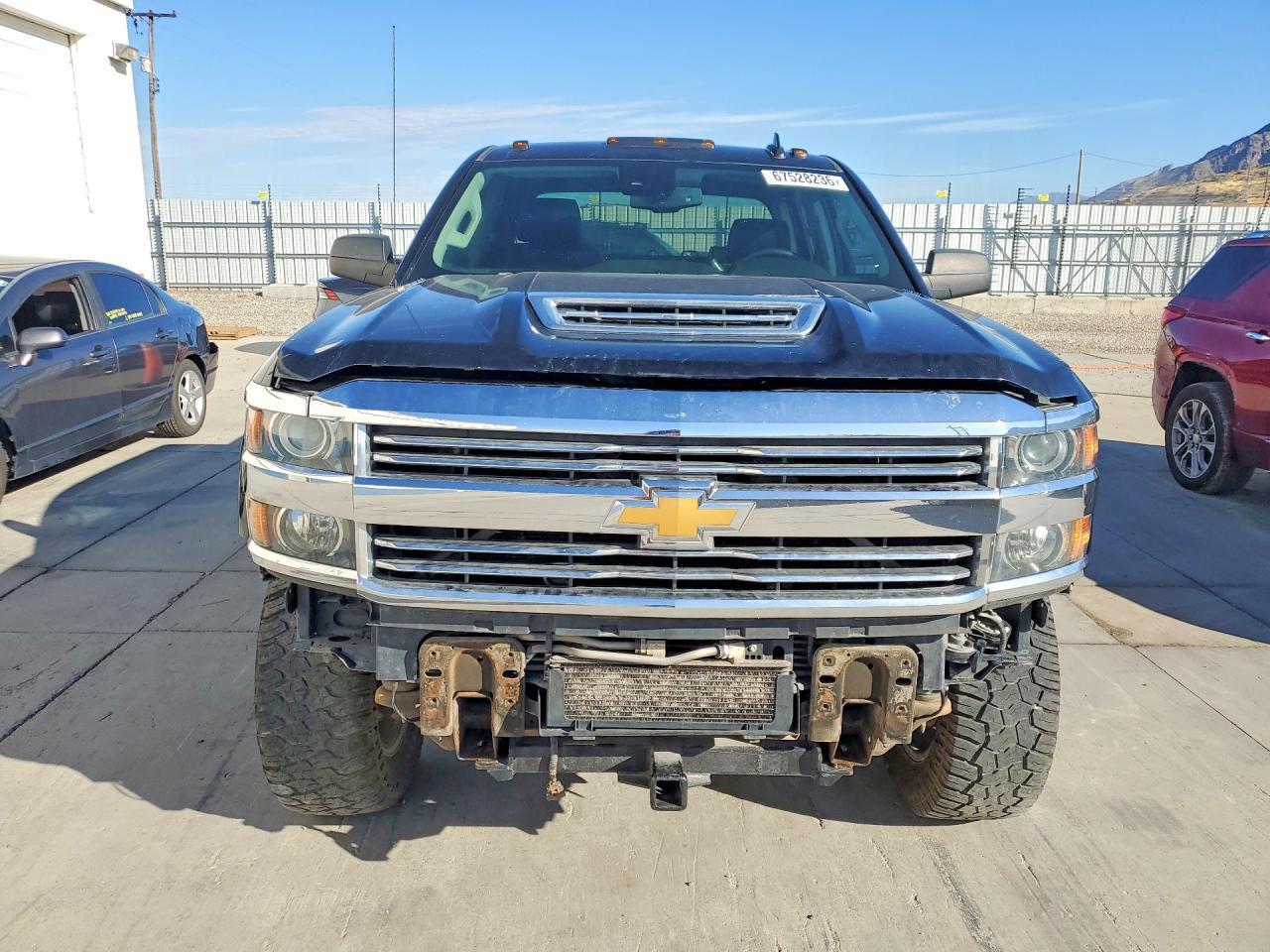 2017 Chevrolet Silverado K3500 High Country - Фото 5