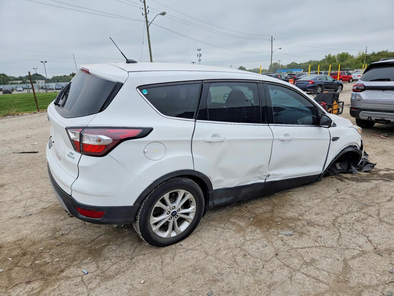 2017 Ford Escape Se - Image 3