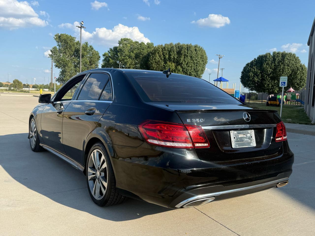 2015 Mercedes-Benz E 350 - Image 3