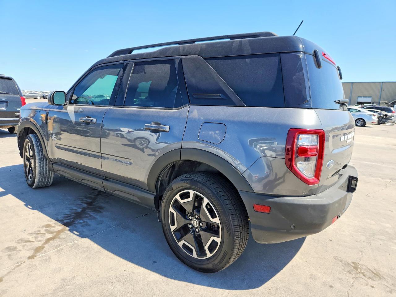 2021 Ford Bronco Sport Outer Banks - Фото 2
