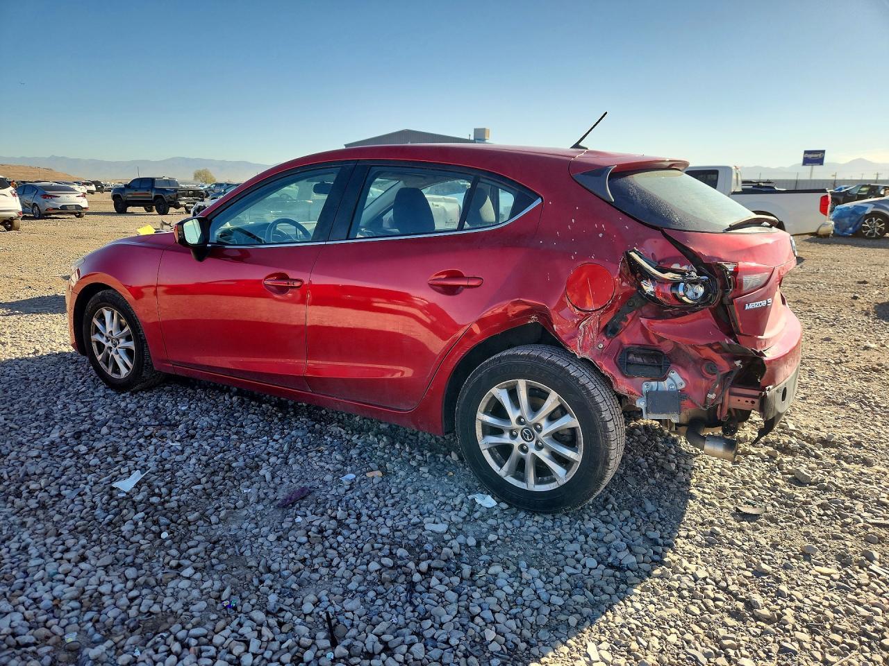 2016 Mazda 3 Touring - Фото 2