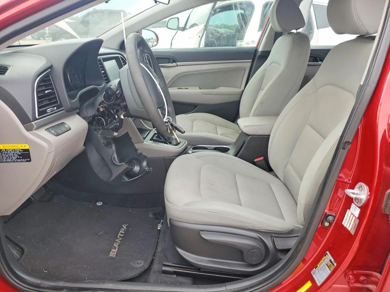 2017 Hyundai Elantra Se - Фото 7