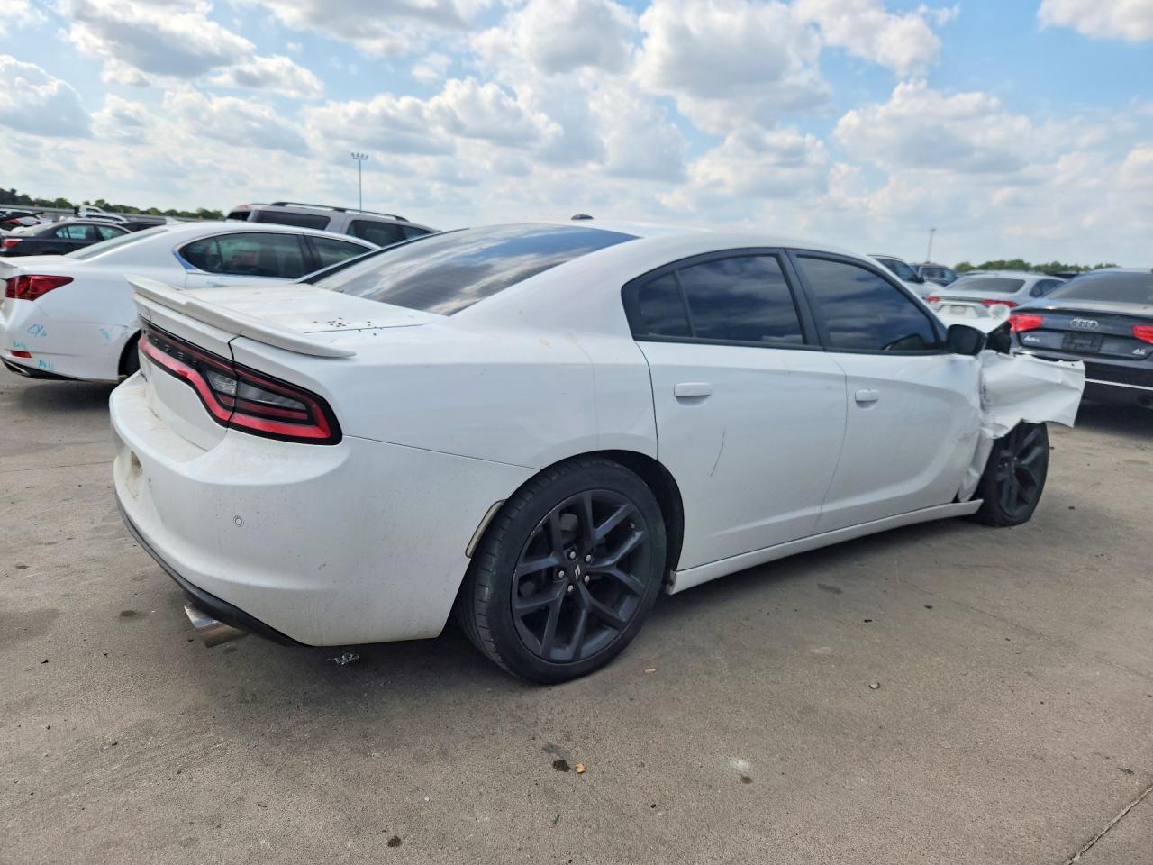 2020 Dodge Charger Sxt - Image 3