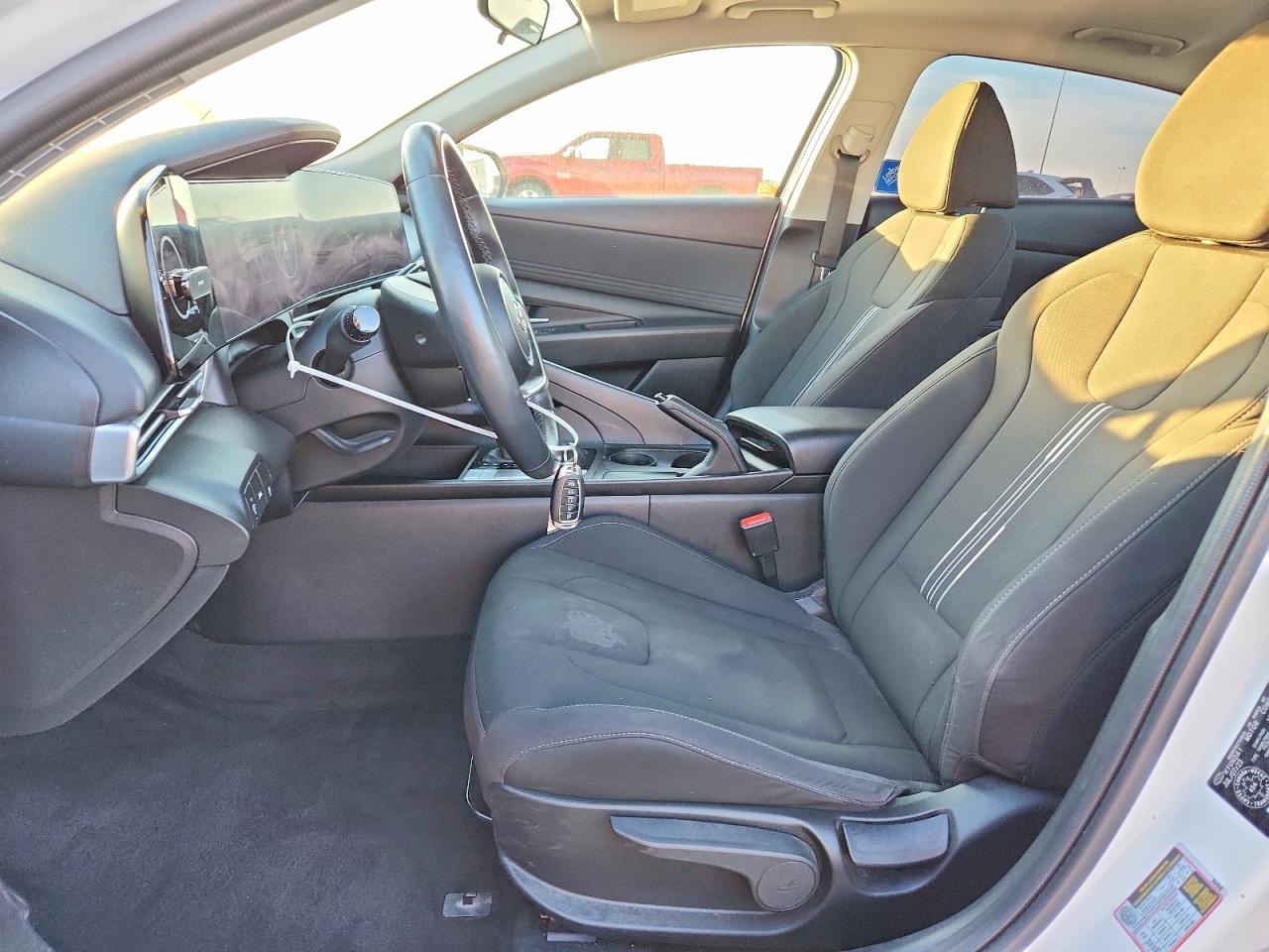 2023 Hyundai Elantra Sel - Image 7