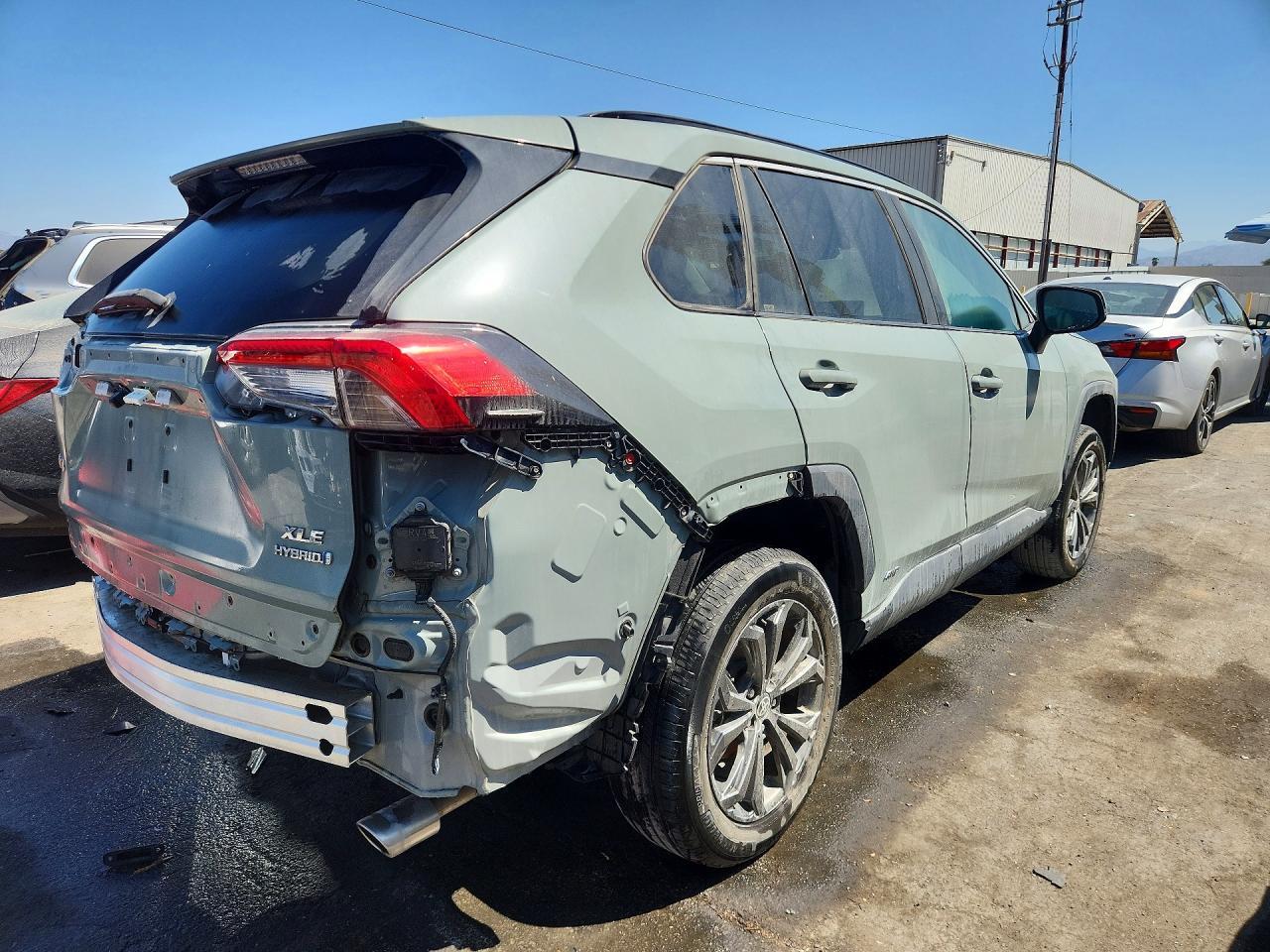 2023 Toyota Rav4 Xle Premium - Фото 3