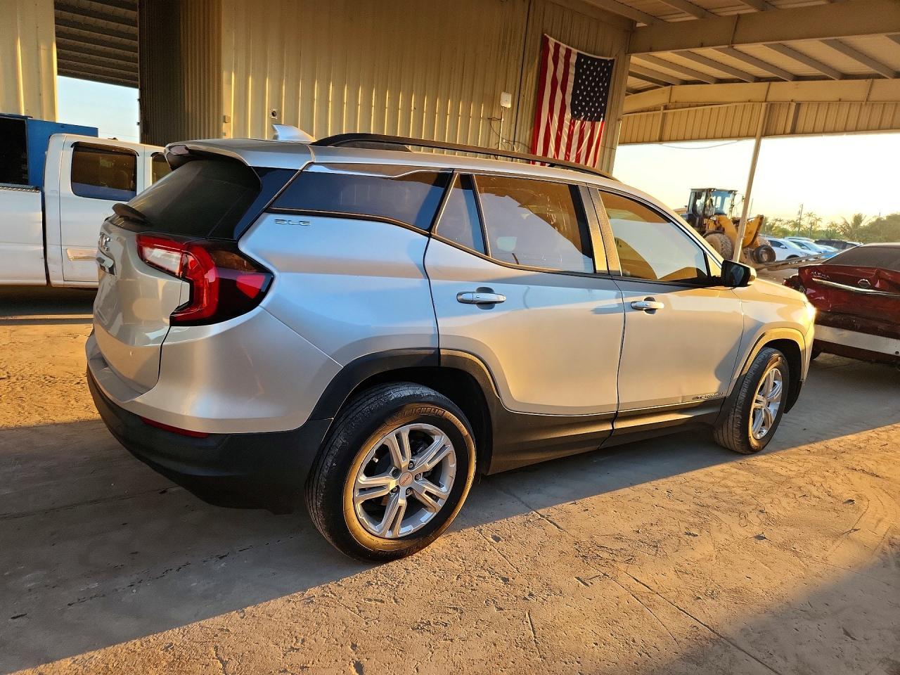 2022 GMC Terrain Sle - Фото 3