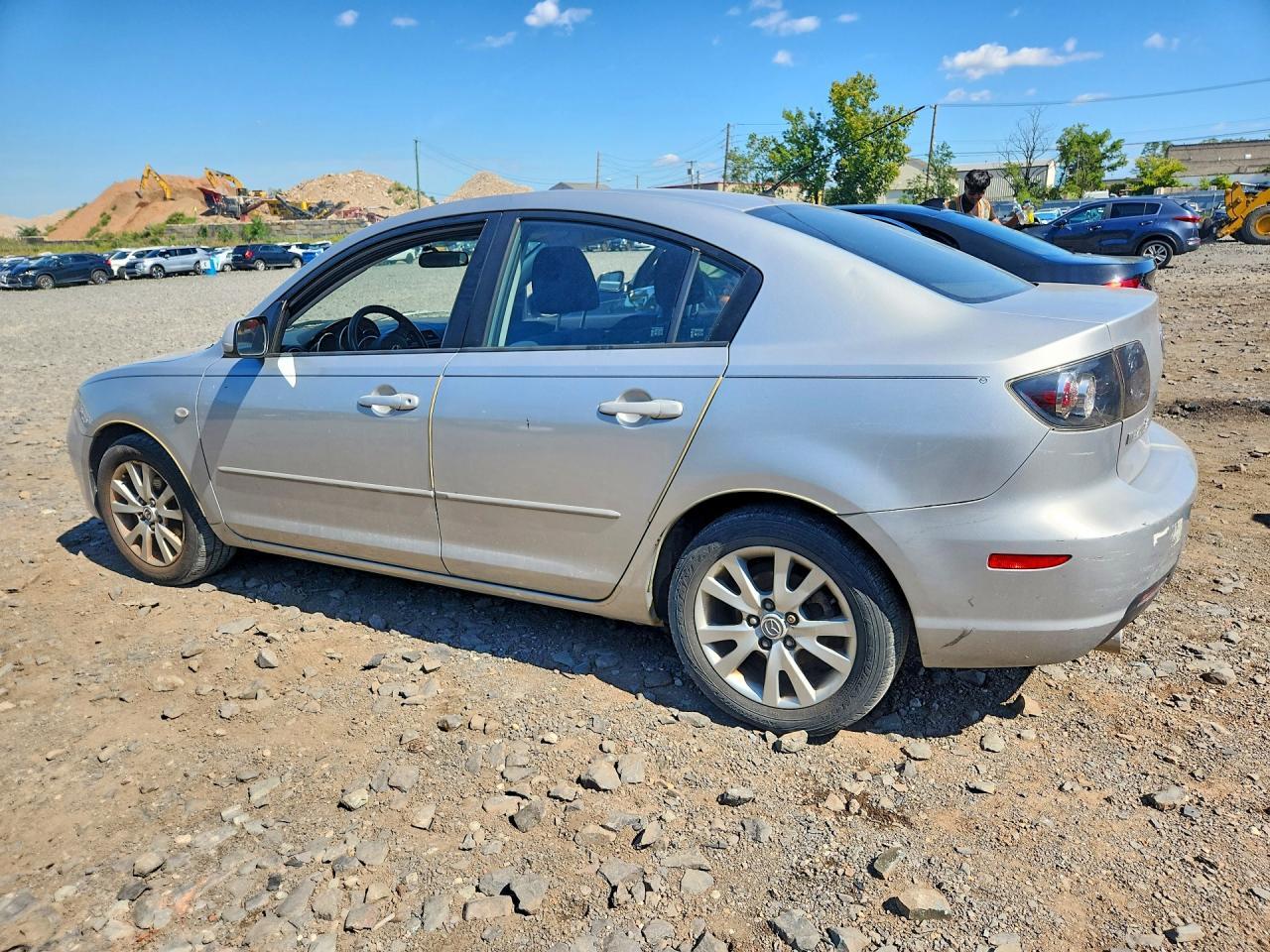 2007 Mazda 3 I - Image 2