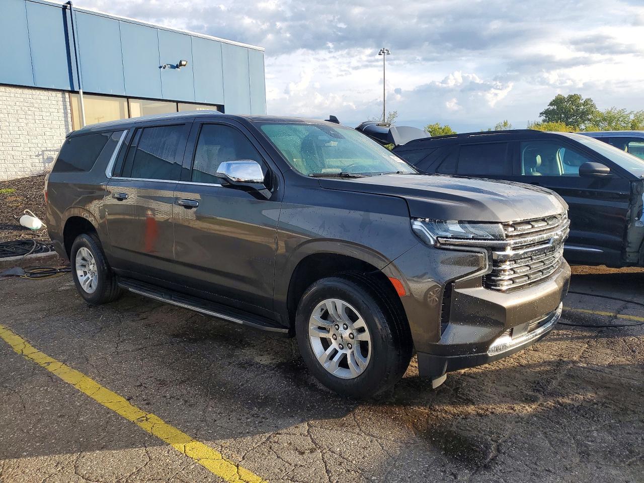 2021 Chevrolet Suburban K1500 Premier - Фото 4