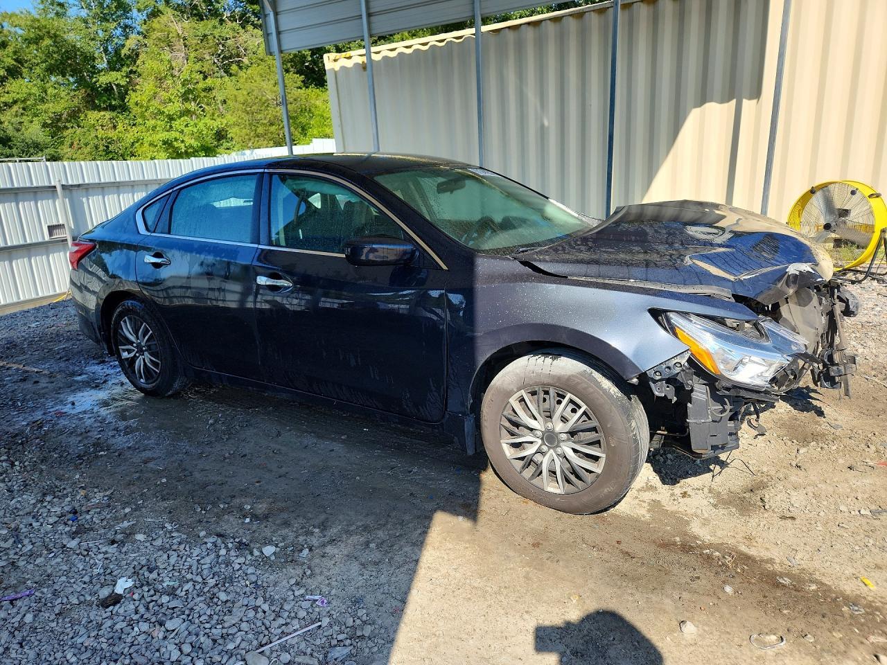 2017 Nissan Altima 2.5 S - Image 4