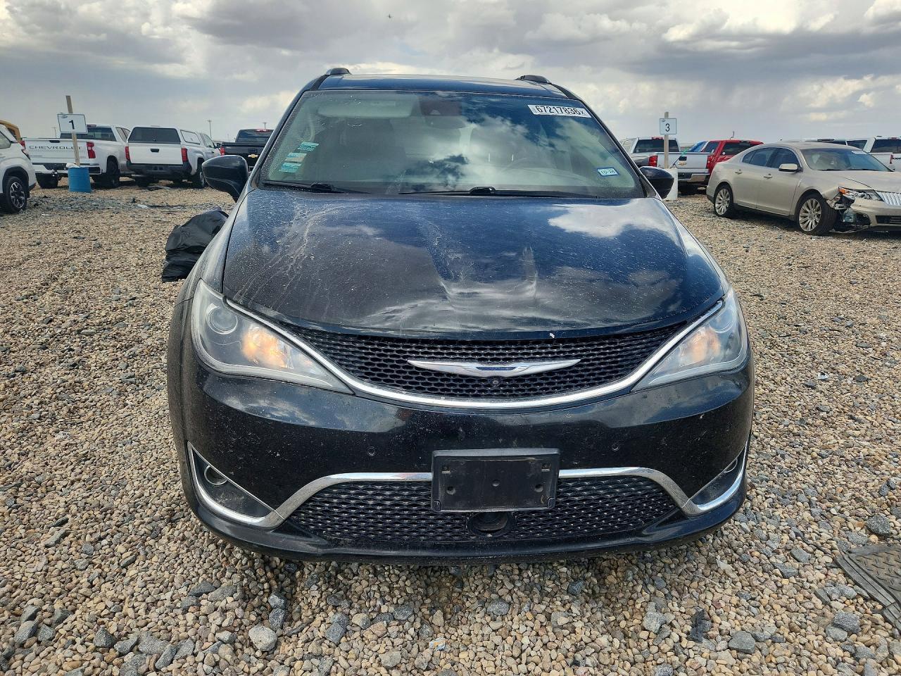 2017 Chrysler Pacifica Touring L Plus - Image 5