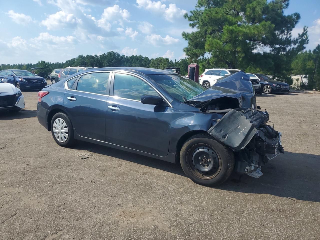 2013 Niss Altima - Фото 4
