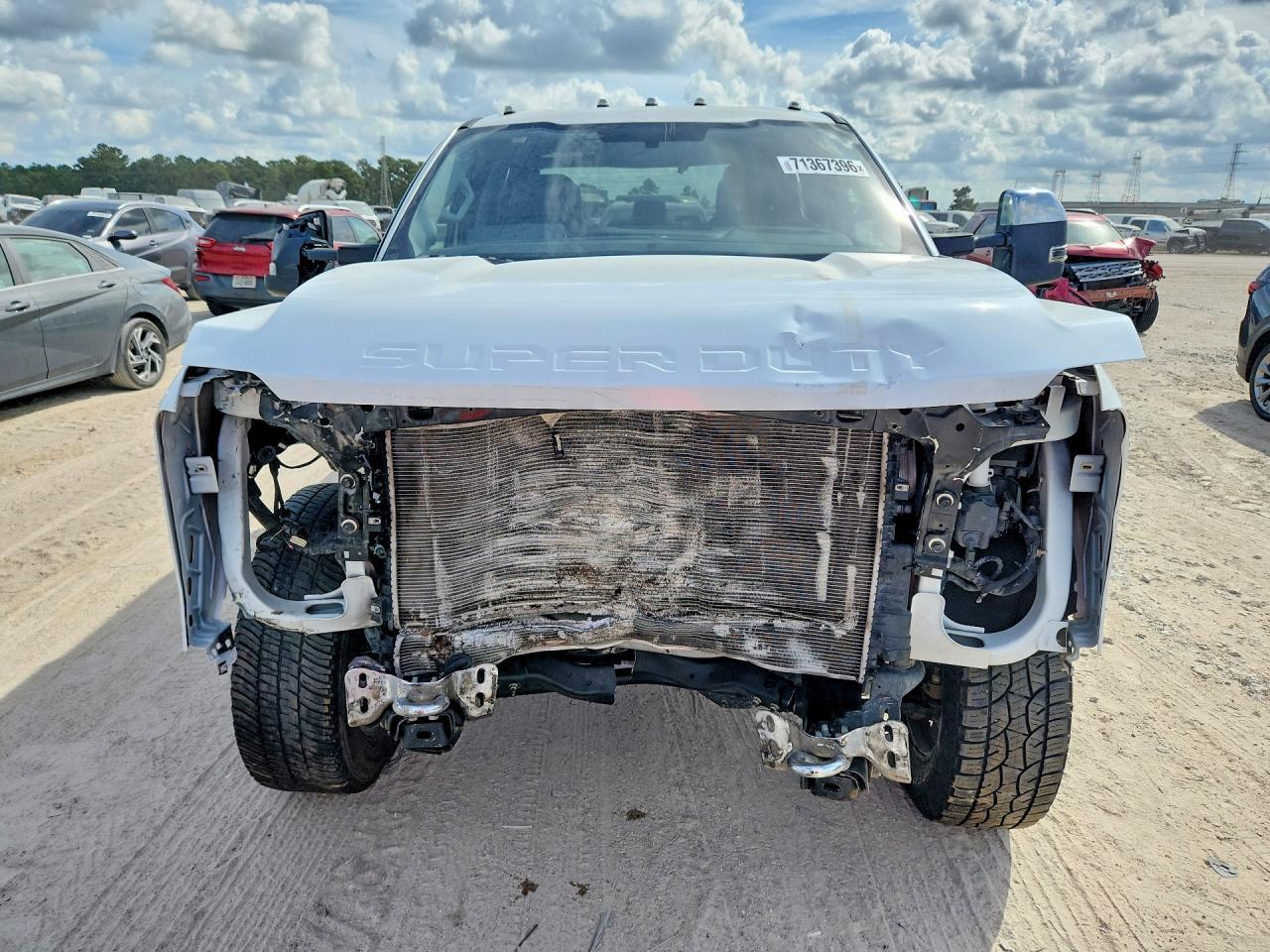 2024 Ford F350 Super Duty - Фото 5