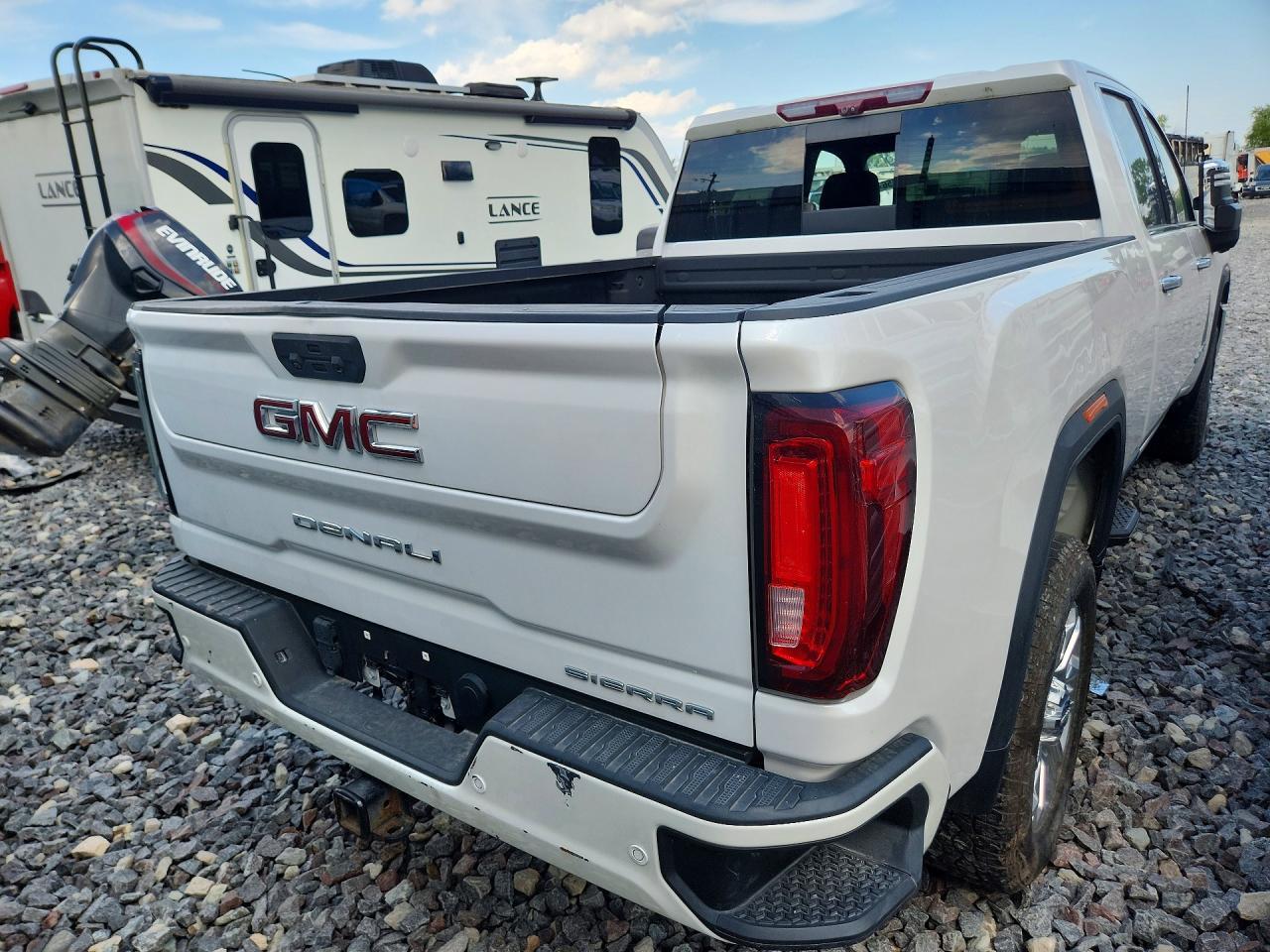 2021 GMC Sierra K2500 Denali - Image 6