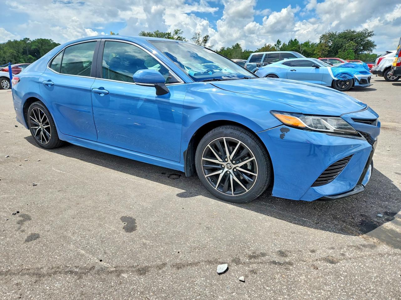 2023 Toyota Camry Se - Фото 4