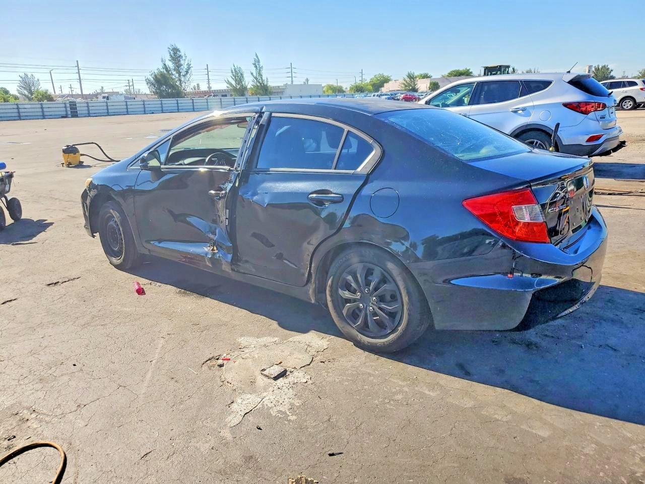 2012 Honda Civic Lx - Фото 2