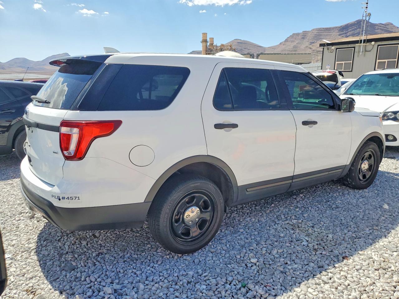 2016 Ford Explorer Police Interceptor - Image 3