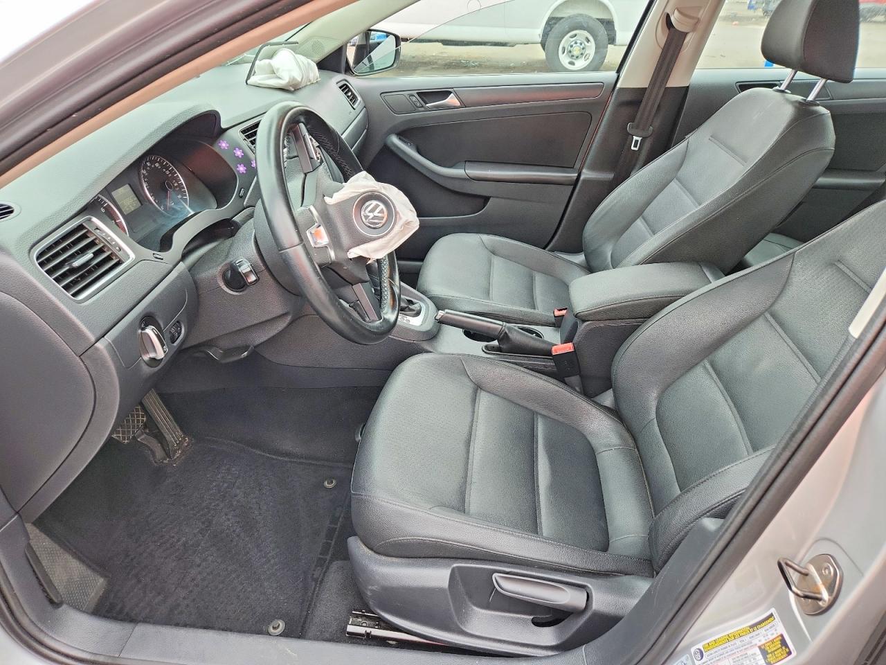 2012 Volkswagen Jetta Se - Image 7