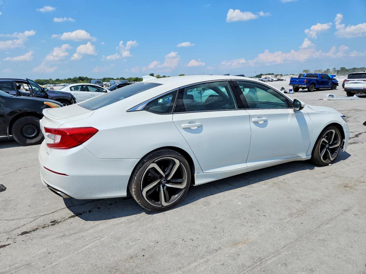 2019 Honda Accord Sport - Фото 3