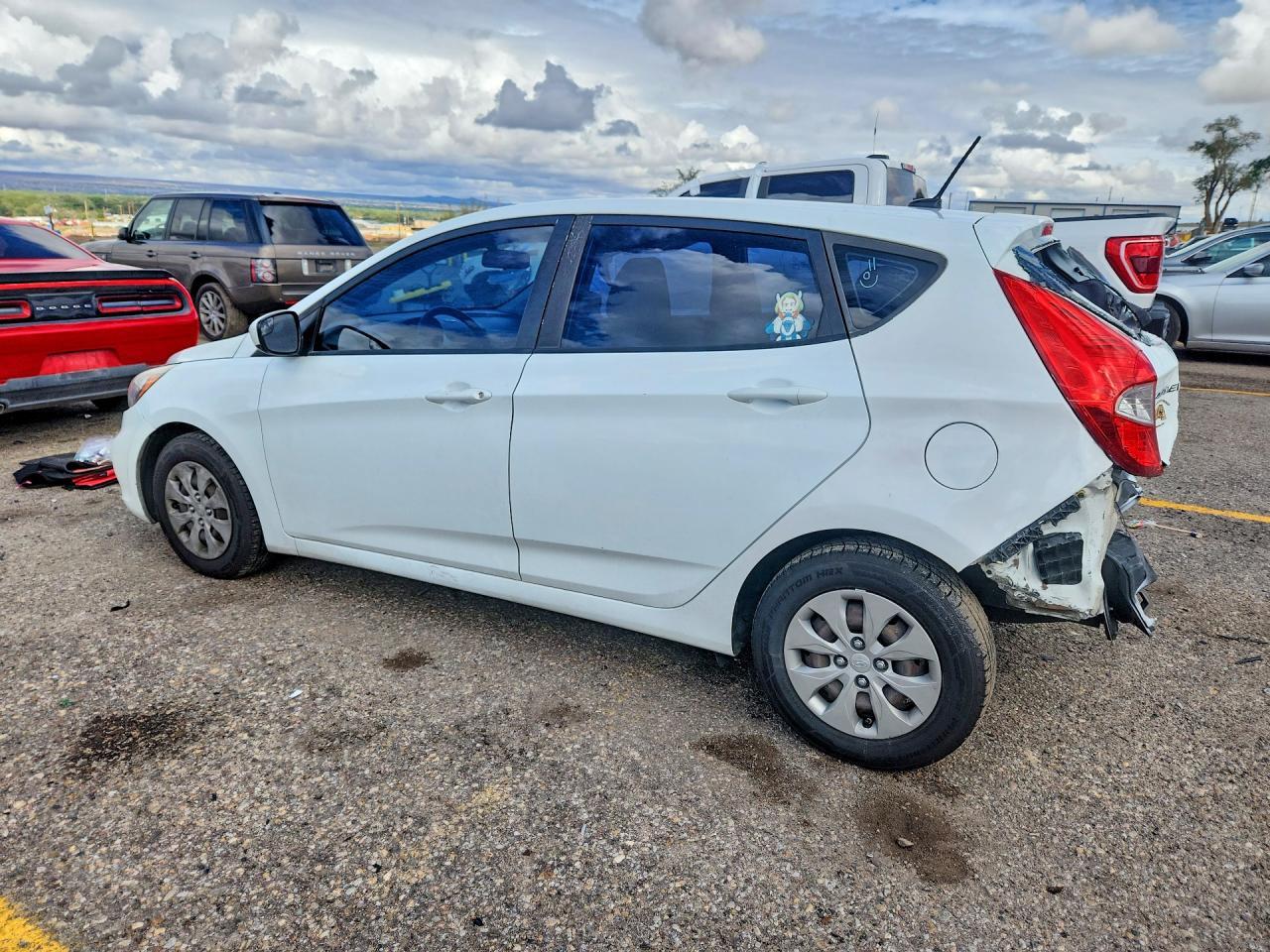2016 Hyundai Accent Se - Фото 2