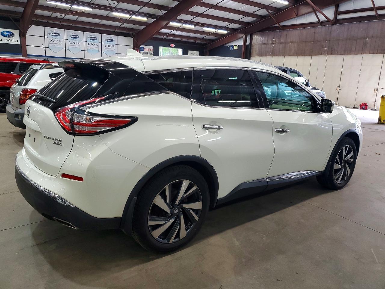 2016 Nissan Murano Platinum - Image 3