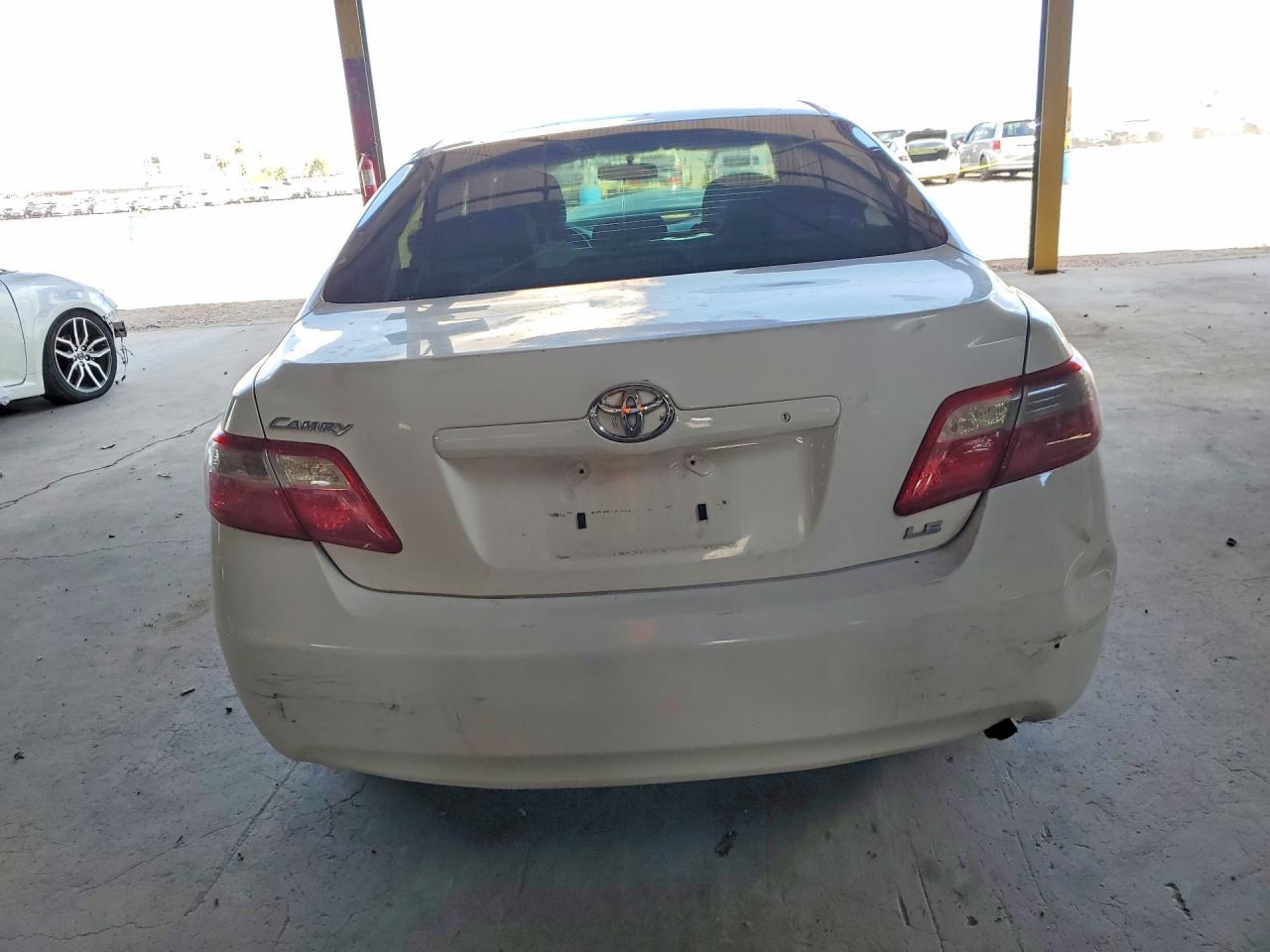 2009 Toyota Camry Le - Фото 6