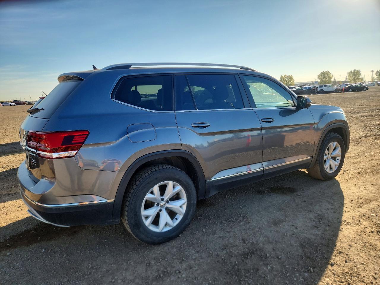 2018 Volkswagen Atlas Sel - Image 3