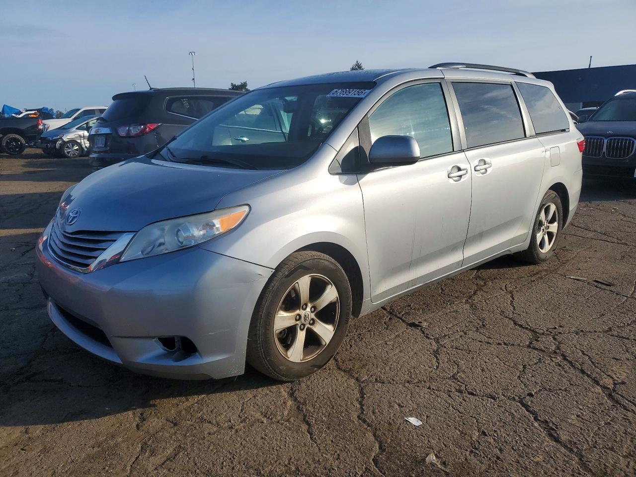 2015 Toyota Sienna Le