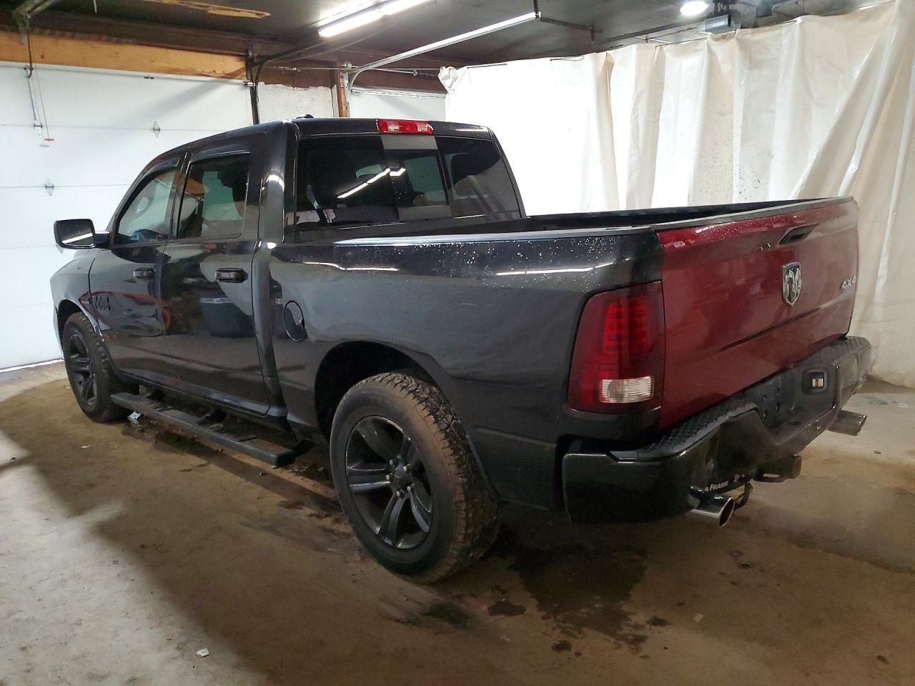 2015 Ram 1500 Sport - Фото 2