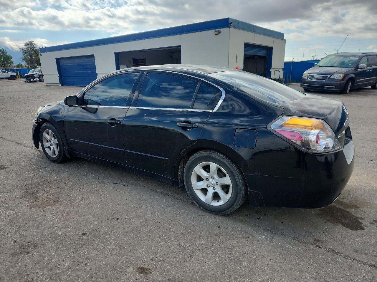 2009 Nissan Altima 2.5 - Image 2