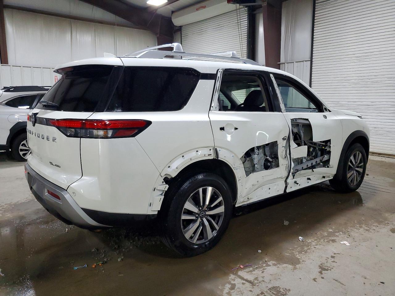 2024 Nissan Pathfinder Sl - Фото 3