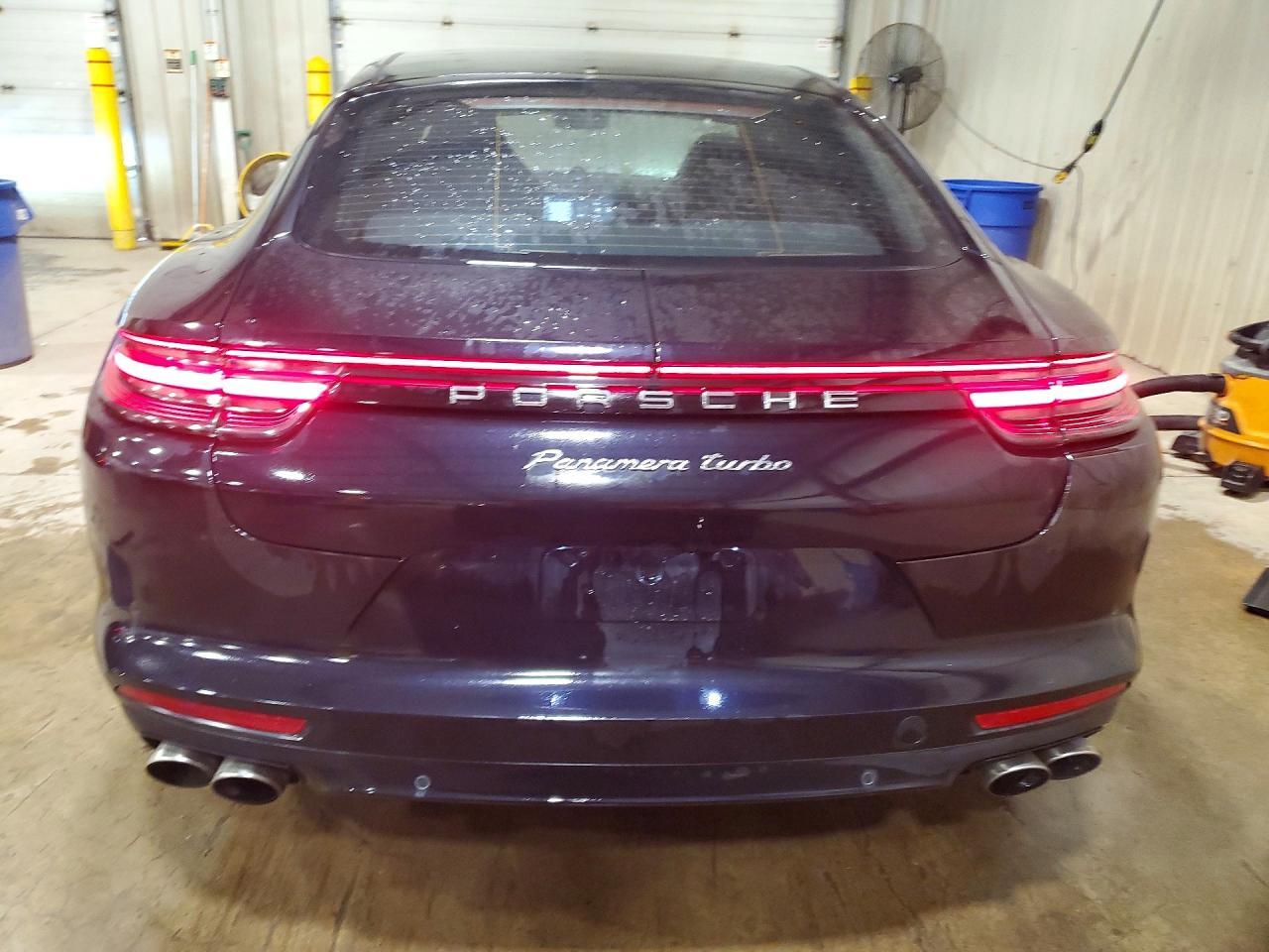 2018 Porsche Panamera Turbo - Фото 6