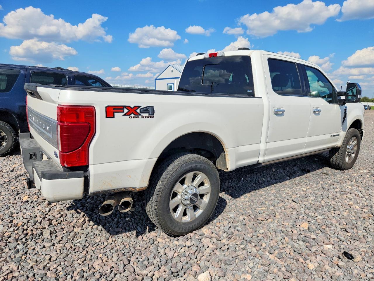 2021 Ford F250 Super Duty - Фото 3