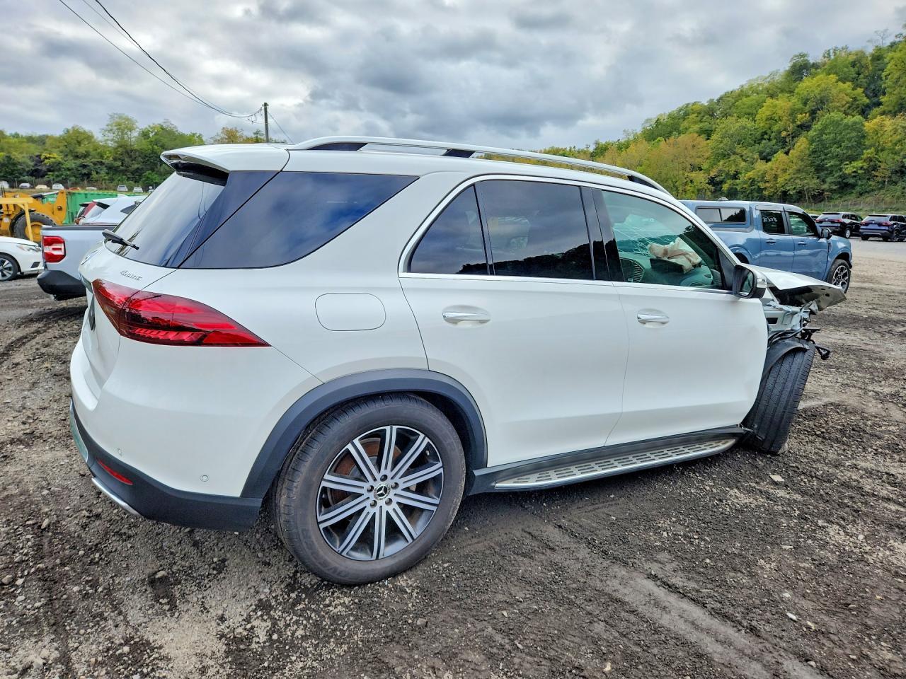 2025 Mercedes-Benz Gle 350 4Matic - Фото 3