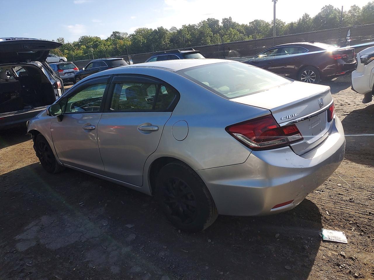 2015 Honda Civic Lx - Фото 2