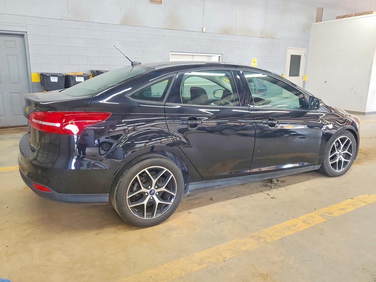 2018 Ford Focus Sel - Фото 3