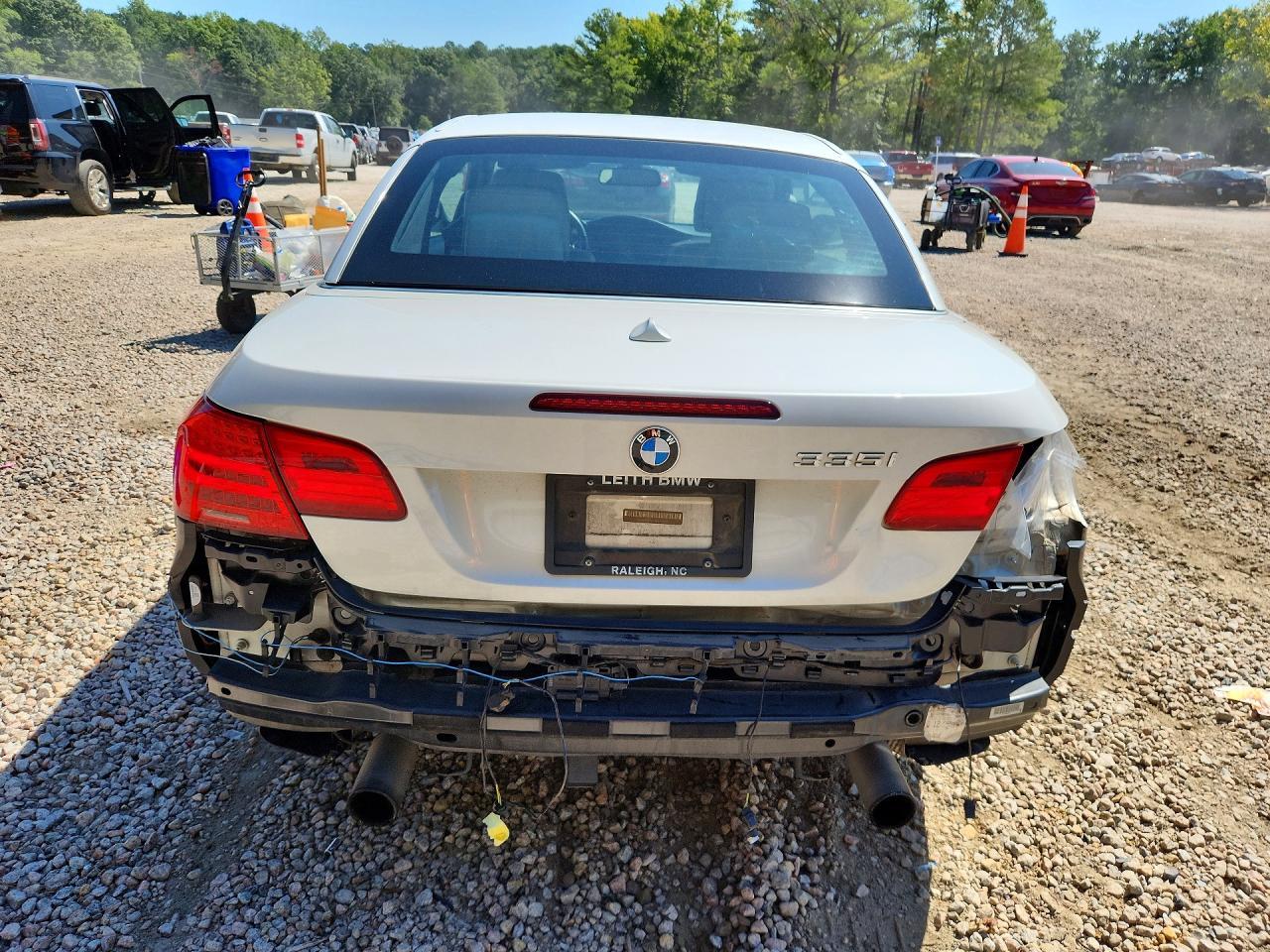 2011 BMW 335 I - Фото 6