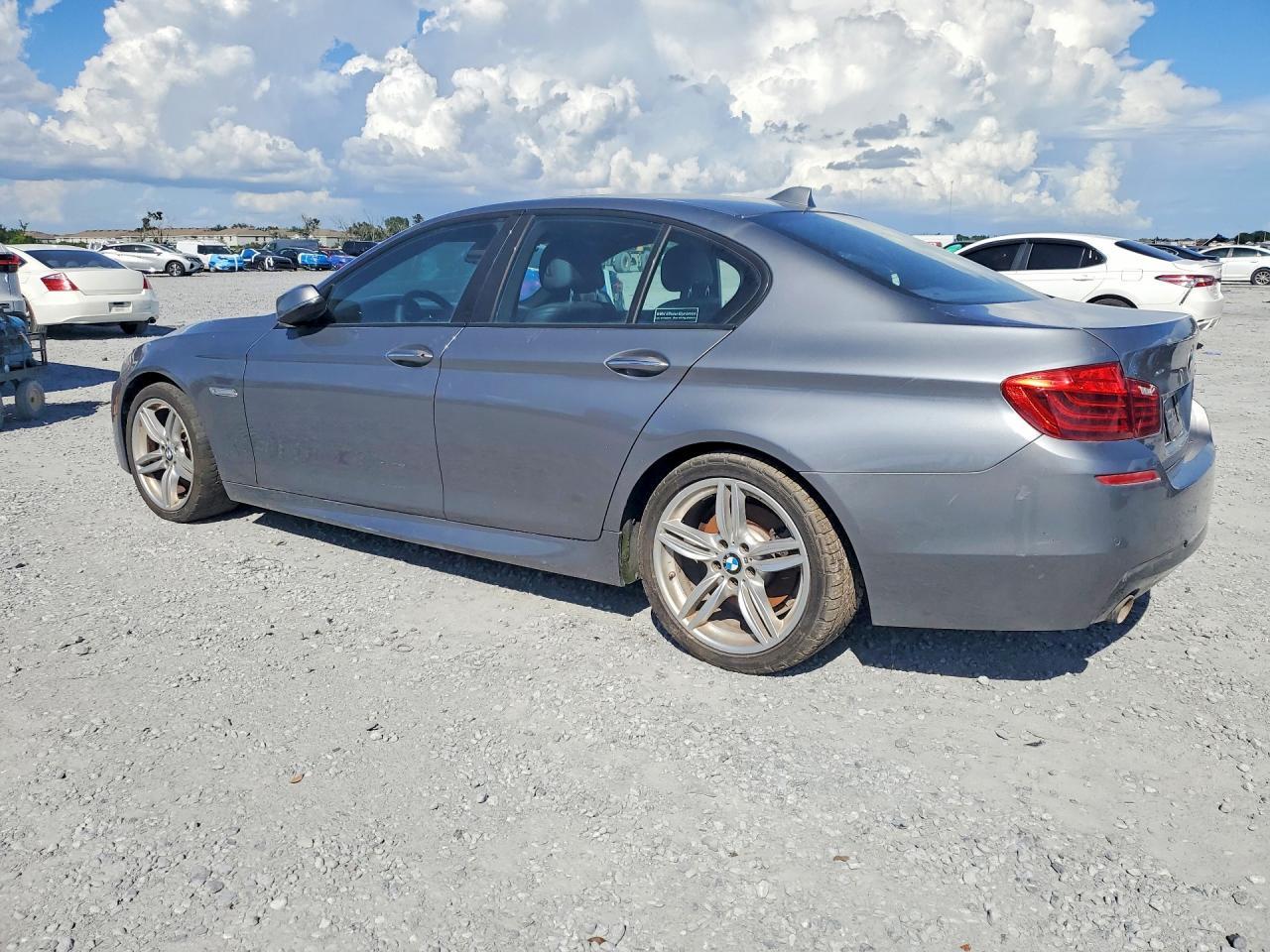 2014 BMW 535 I - Image 2