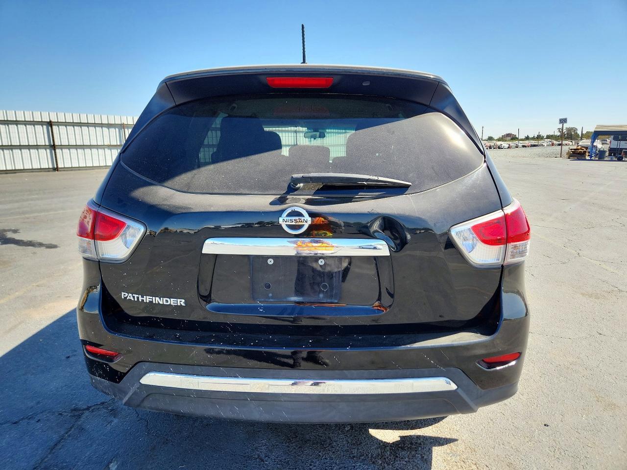 2014 Nissan Pathfinder S - Фото 6
