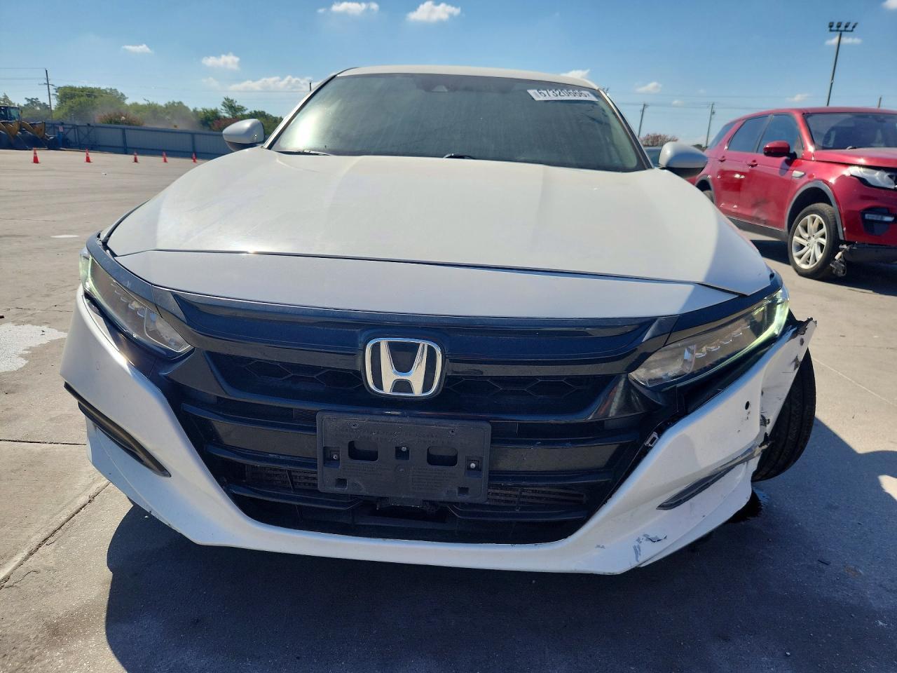 2018 Honda Accord Sport - Image 5