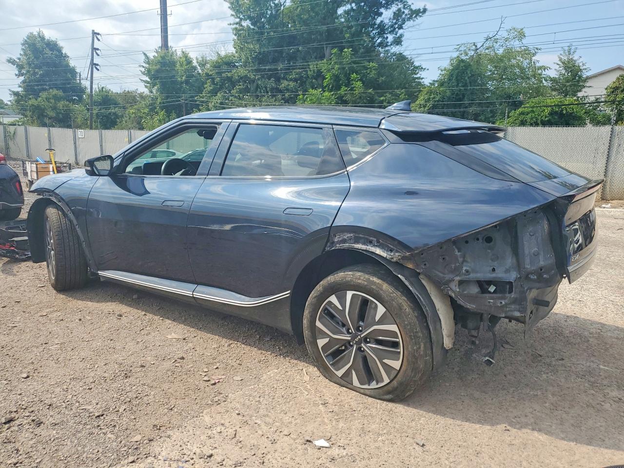 2024 Kia Ev6 Wind - Фото 2