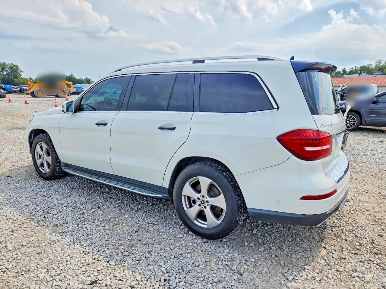 2019 Mercedes-Benz Gls 450 4Matic - Image 2