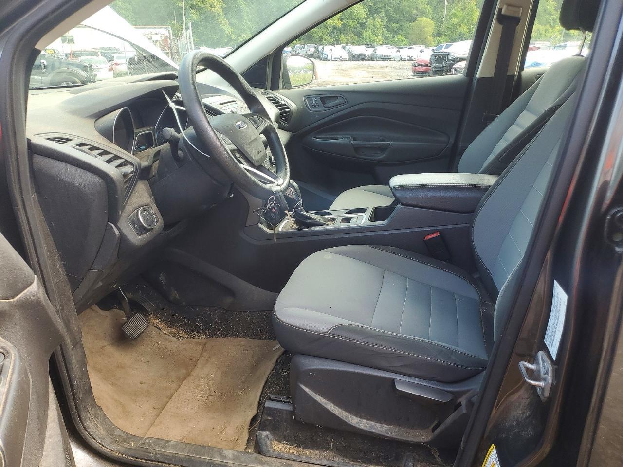 2017 Ford Escape S - Image 7