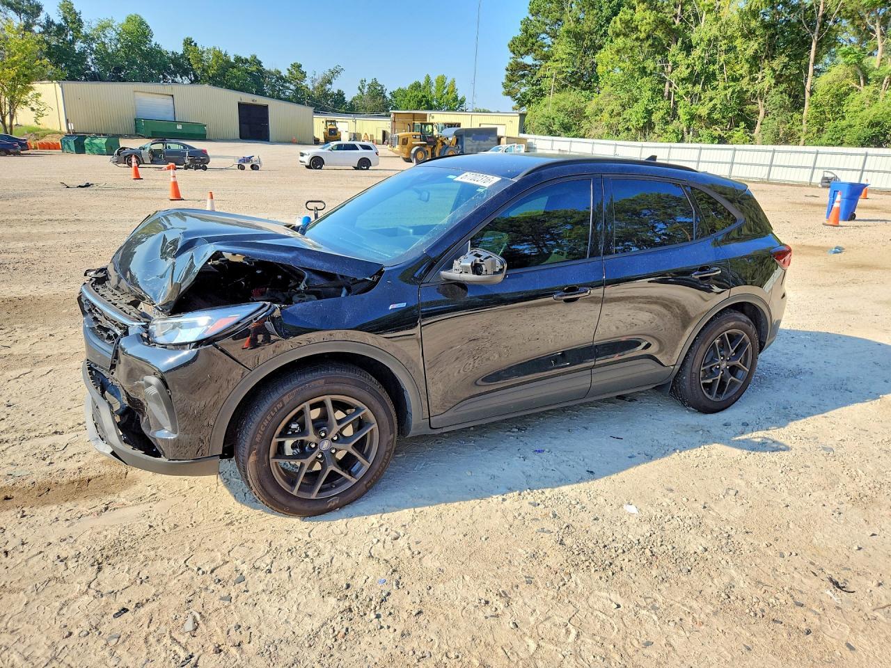 2025 Ford Escape St Line
