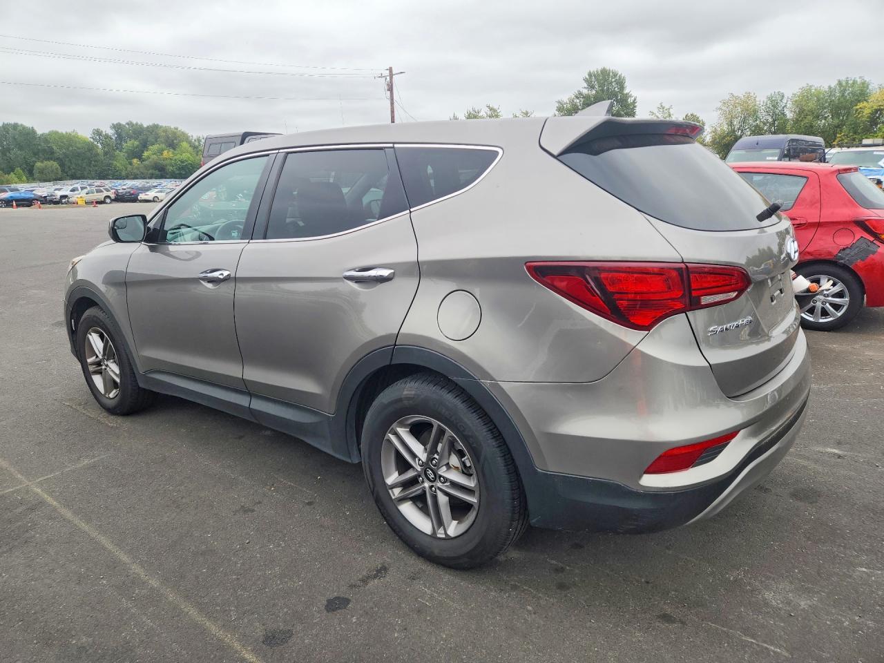 2017 Hyundai Santa Fe Sport 2.4L - Image 2